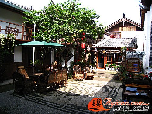丽江懒虫小住客栈