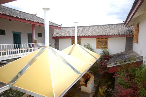 丽江束河薇忆阁客栈