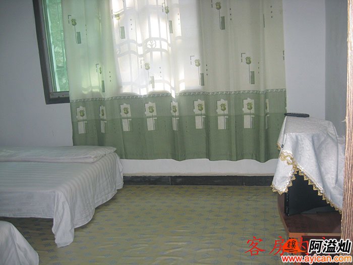 张家界草根人家客栈
