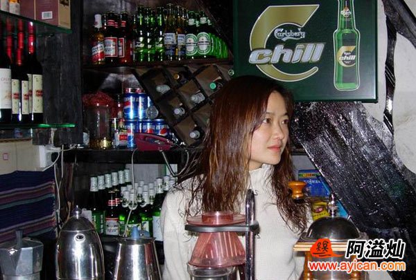 丽江青鸟咖啡酒吧