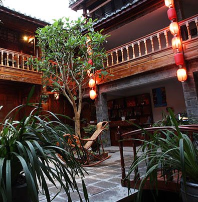 丽江古城映古客栈
