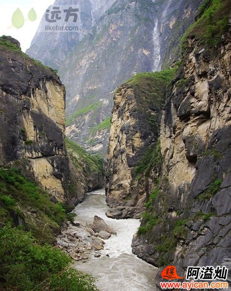 云南虎跳峡山白脸客栈