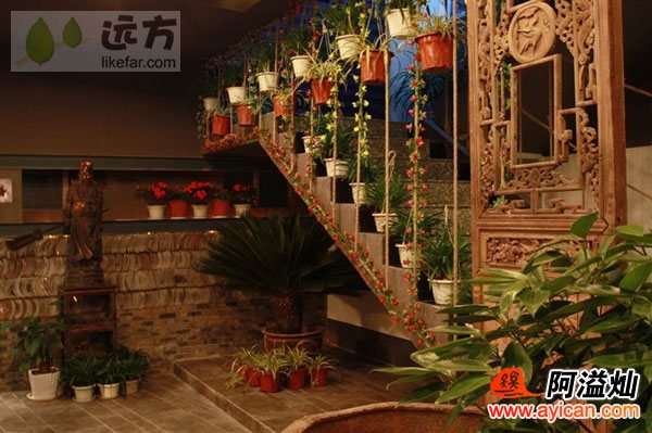 凤凰古城陌上花开旅馆