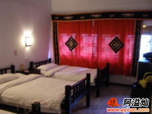 丽江彩云之南客栈