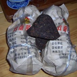 06年云南紧茶
